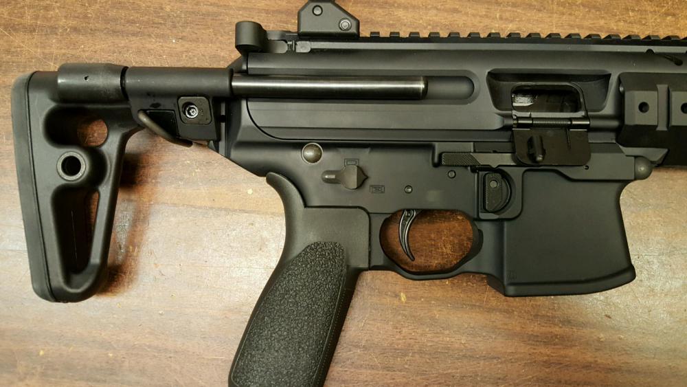 SIGSTOCKA3.jpg
