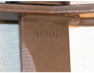FAMAS_BayonetMarkingsA.jpg