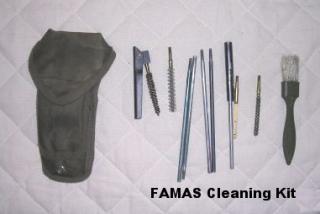 FAMAS_CleaningKitD.jpg