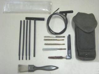 FAMAS_CleaningKitF.jpg