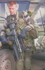 FAMAS_M203.jpg