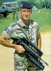 FAMAS_M203A.jpg