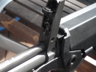 FAMAS_RearSightPost.jpg