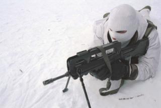 FAMAS_in_action_154.jpg