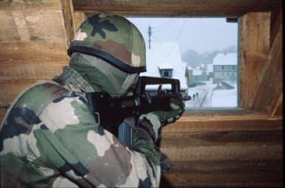 FAMAS_in_action_180.jpg