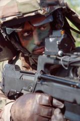FAMAS_in_action_216.jpg