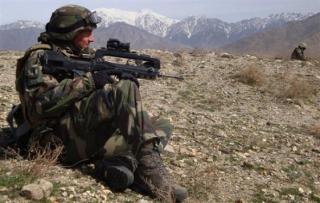 FAMAS_in_action_225.jpg