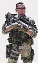 FAMAS_in_action_292.jpg