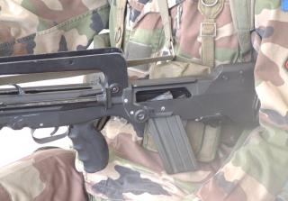 FAMAS_in_action_35.jpg