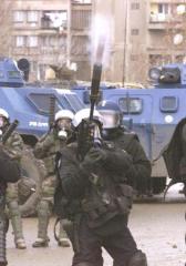 FAMAS_in_action_85.jpg