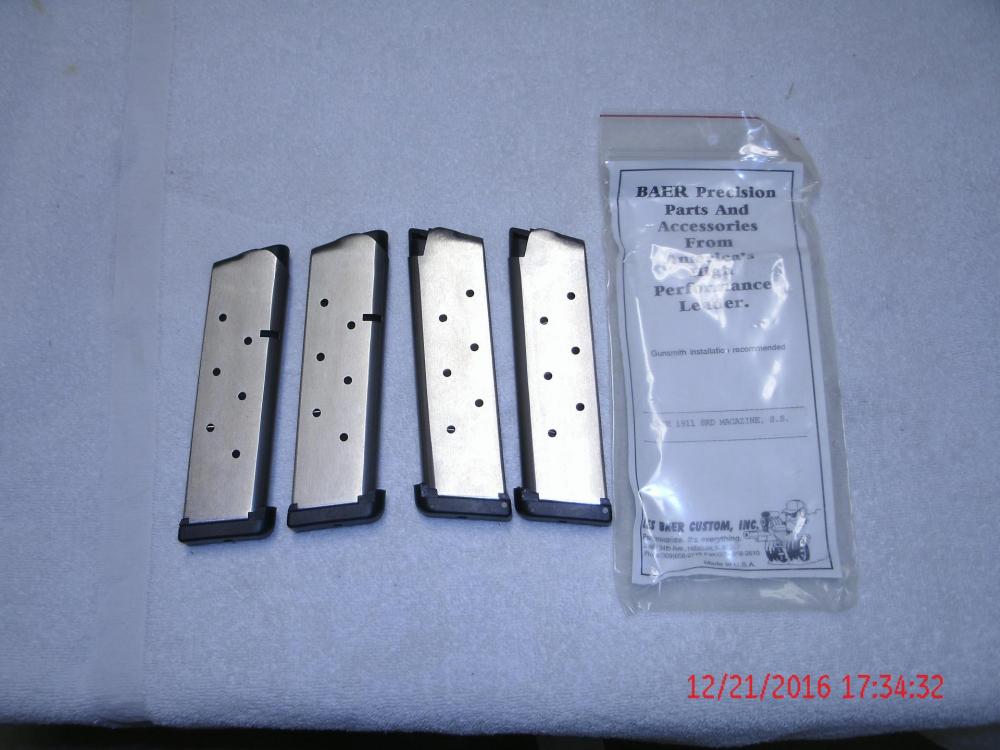 Les Baer 8rd 45 Mags.JPG