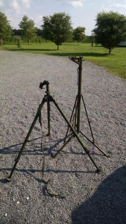 Tripod_1.jpg