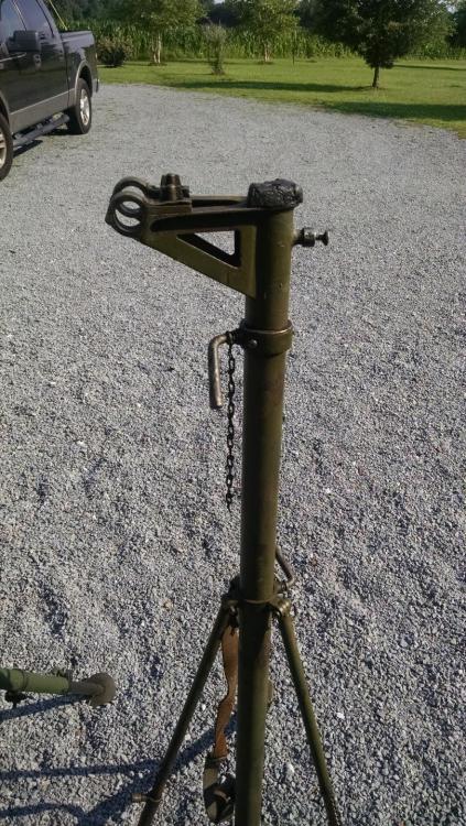 Tripod_3.jpg
