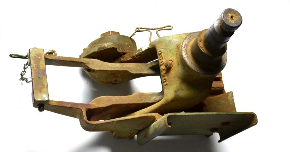 machine gun mount 4.JPG