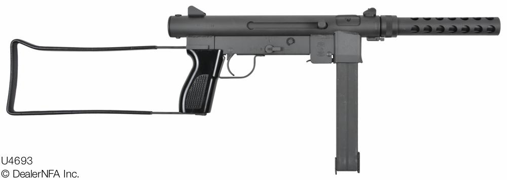 U4693 - 1@2x.jpg