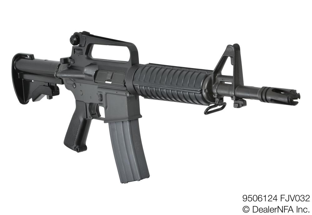 9506124_FJV032_Colt_M16A1_Supre_C_RDTS - 003@2x.jpg