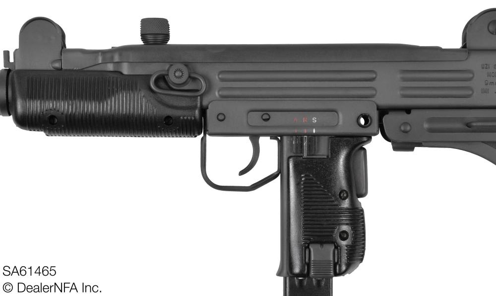 SA61465_IMI_Uzi - 004@2x.jpg