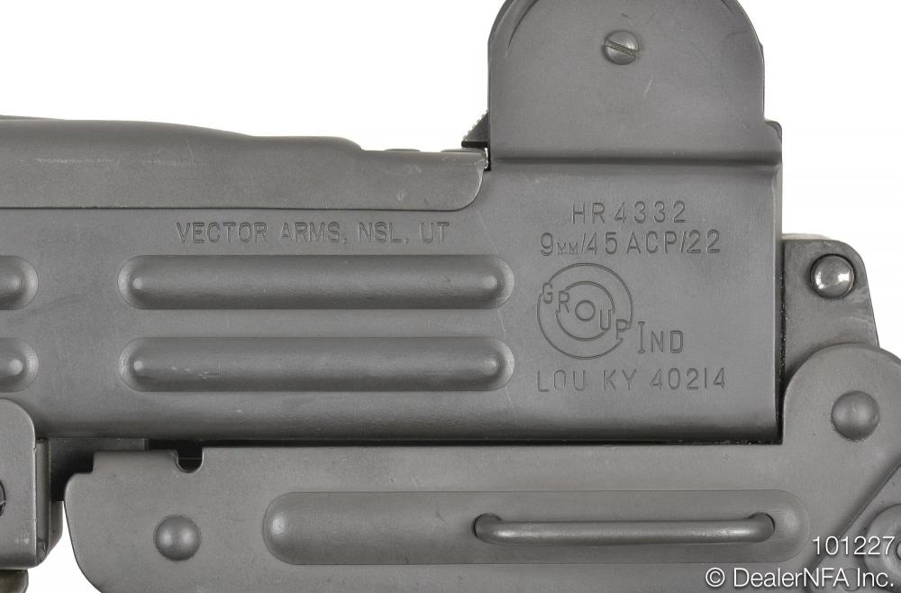 101227_Vector_Uzi - 006@2x.jpg