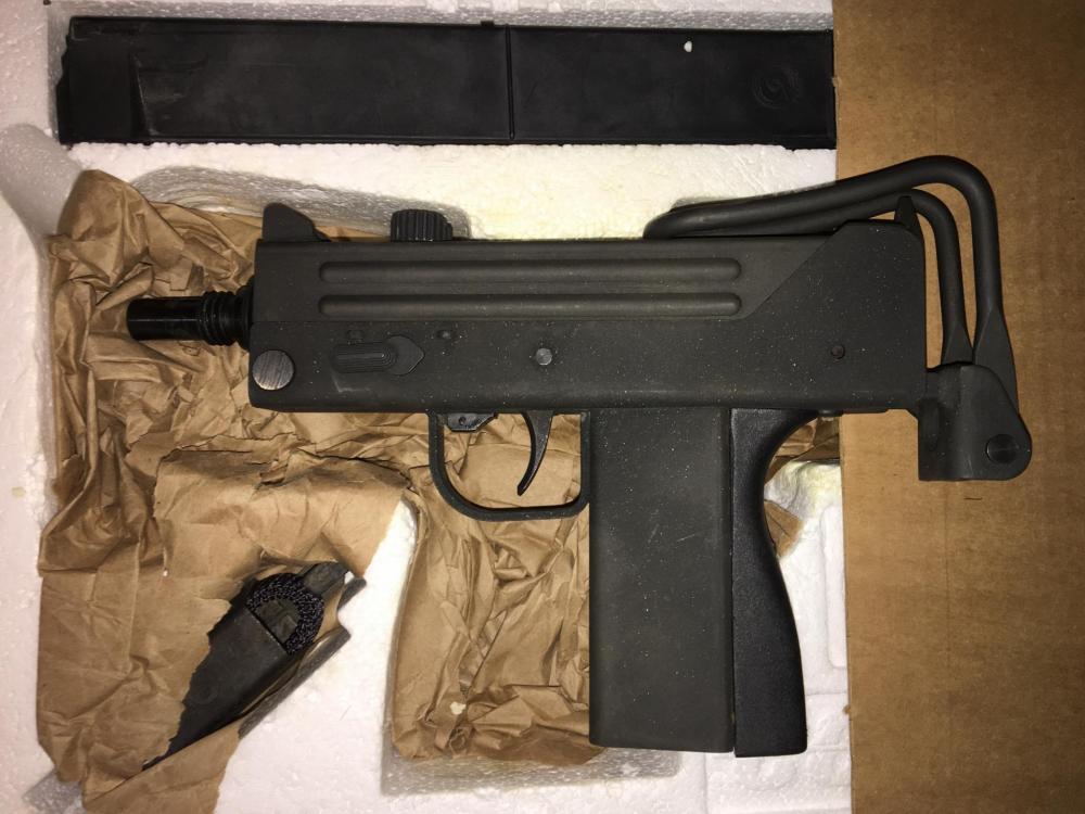 m11a1 right.jpeg