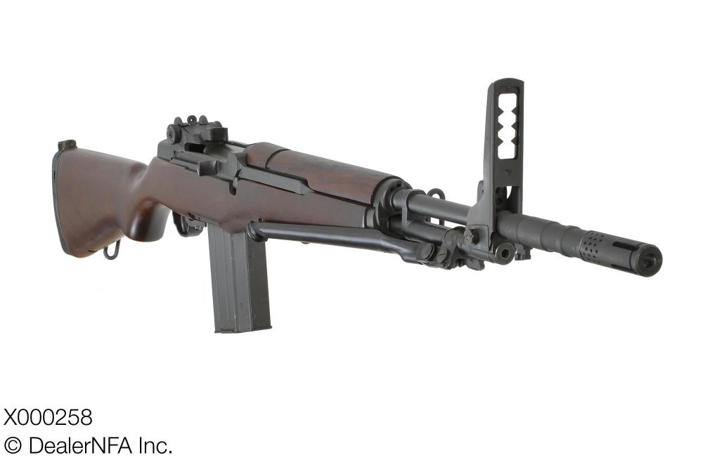 X000258_Sprinfield_Armory_Beretta - 04@2x.jpg