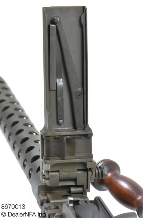 8670013_DLO_1919A4 - 004@2x.jpg