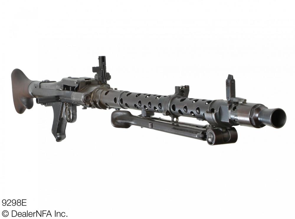 9298E_MG34 - 003@2x.jpg