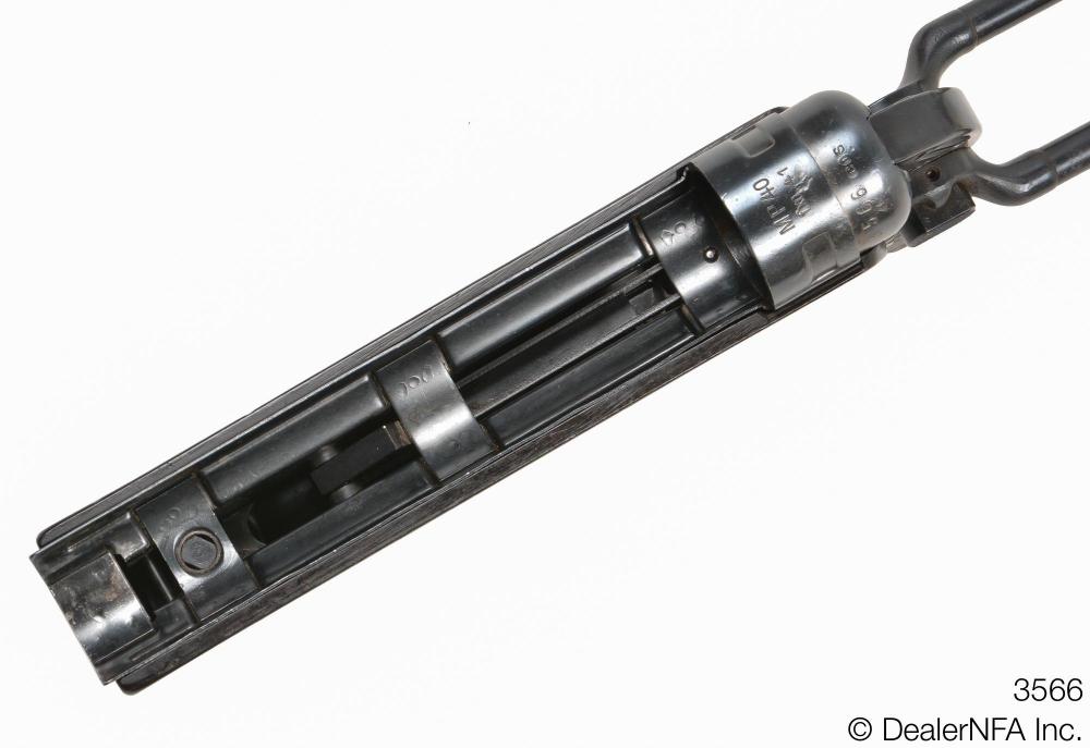3566_Germany_WWII_MP40 - 004@2x.jpg