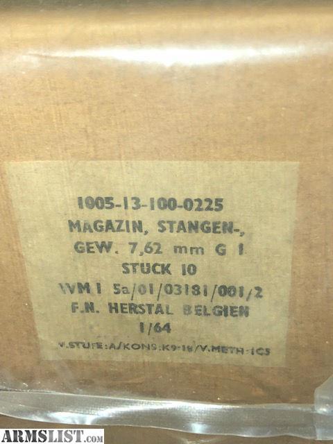 9001906_05_1964_rare_sealed_factory_pack__640.jpg