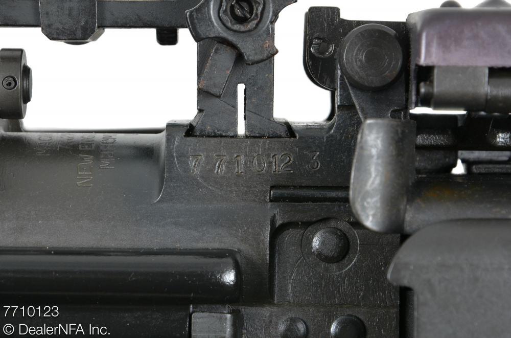 7710123_US_M60 - 009@2x.jpg