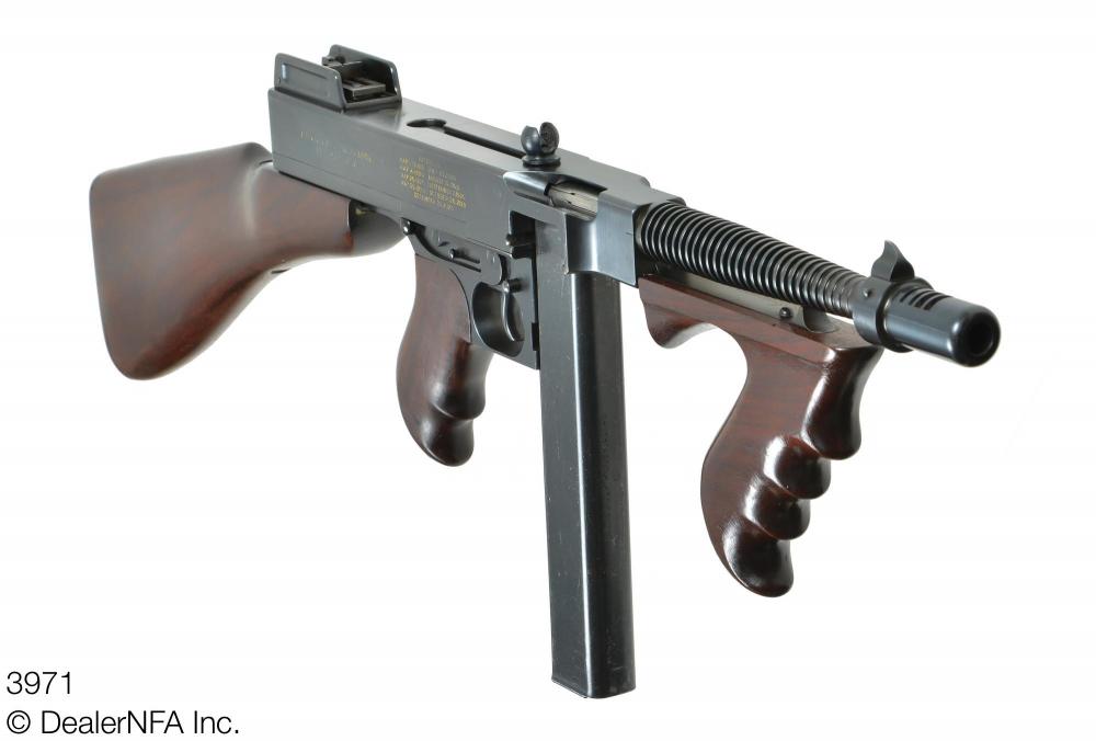 3971_Thompson_1921 - 003@2x.jpg