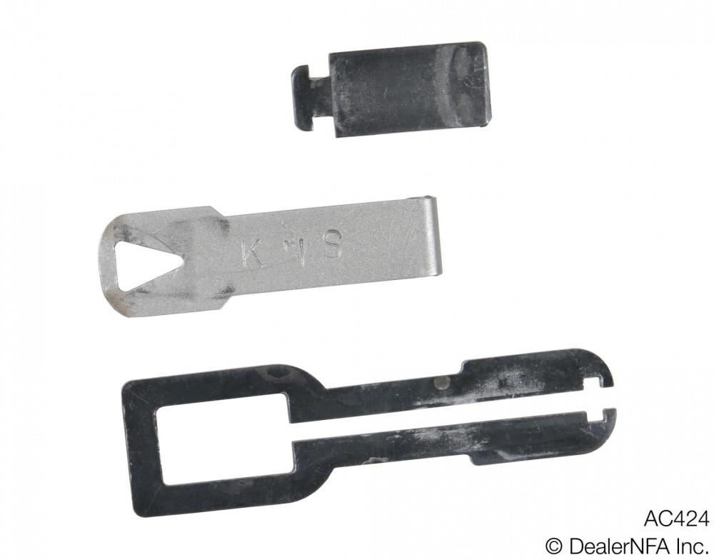 AC424_SWD_Daniel_M15AC_SEAR - 002@2x.jpg