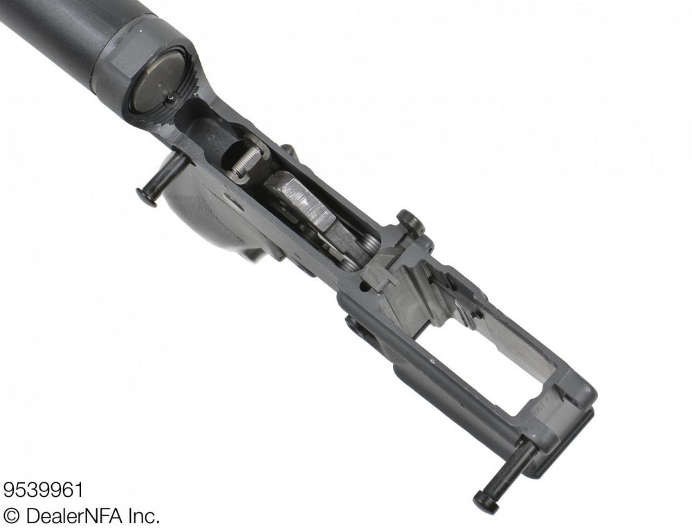 9539961_Colt_M16 - 004@2x.jpg