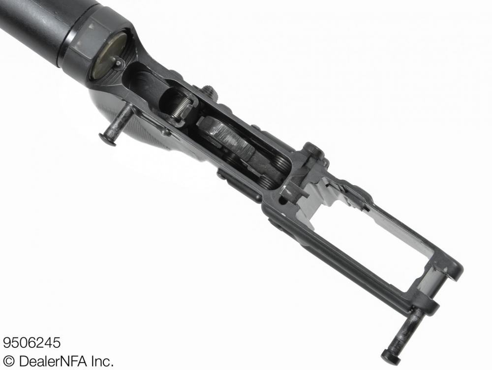 9506245_Colt_M16A1 - 004@2x.jpg