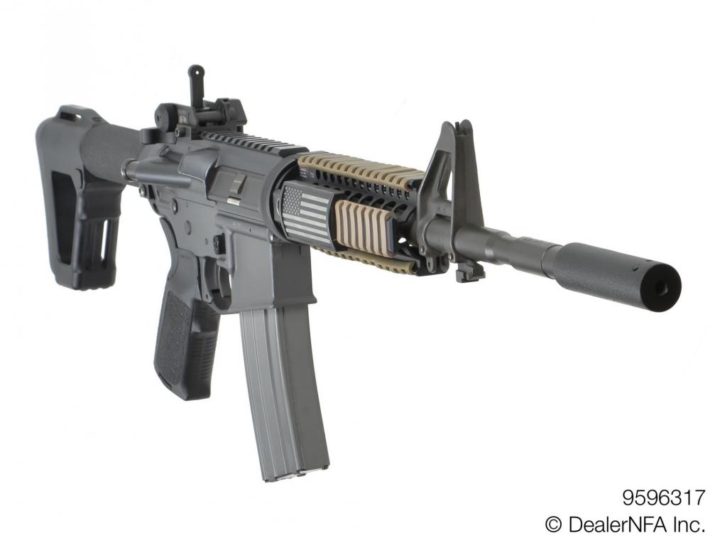 9596317_Colt_M16A1 - 003@2x.jpg