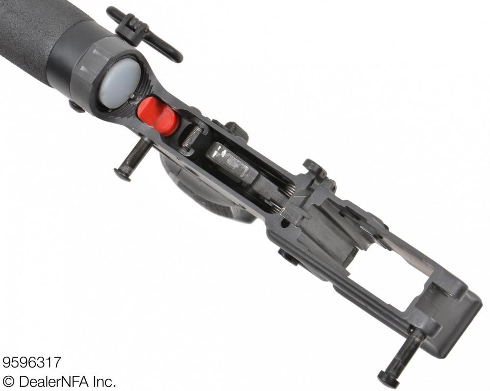 9596317_Colt_M16A1 - 004@2x.jpg