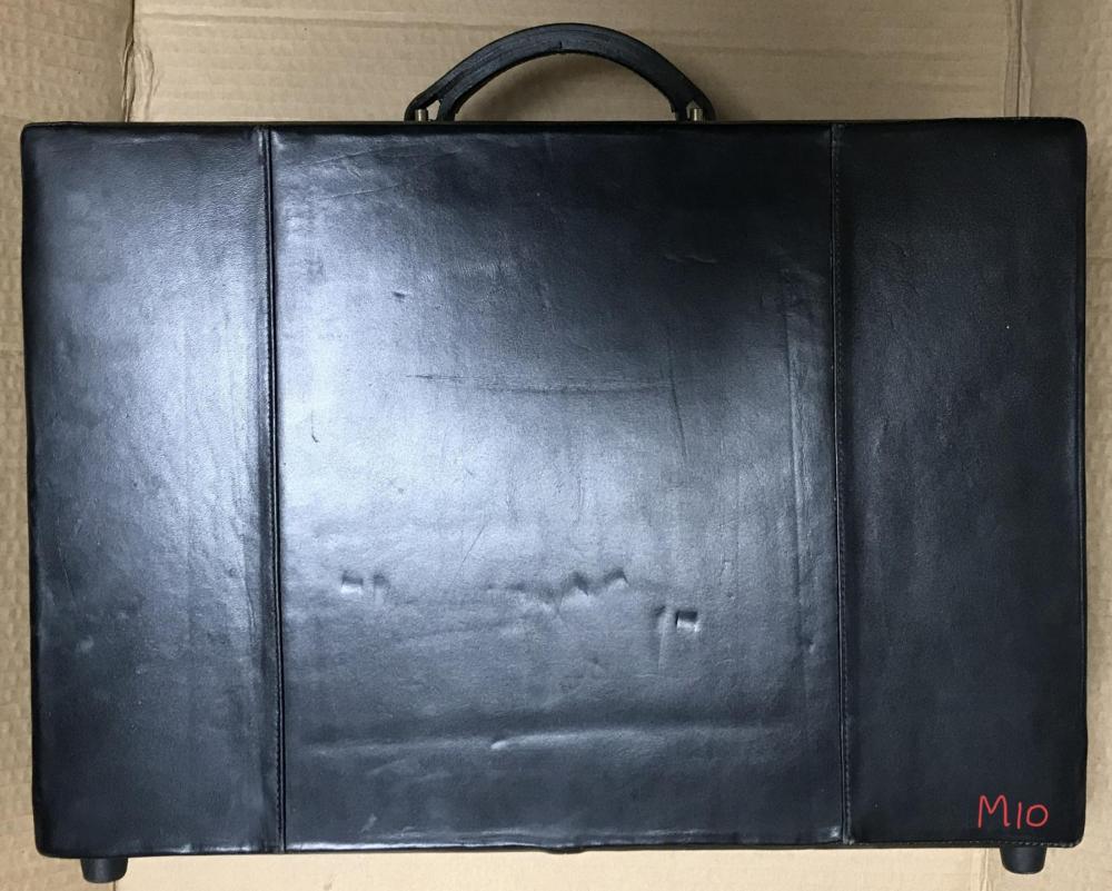 WTS Origional MAC Operational Briefcases - Hit Kit with pictures ...