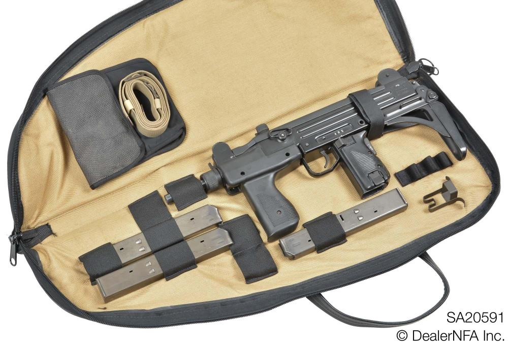 SA20591_IMI_Uzi - 004@2x.jpg