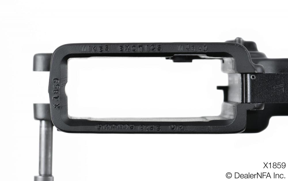 X1859_Mike's_Exotics_M16_A1 - 006@2x.jpg