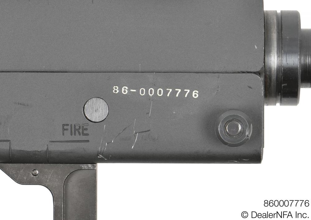 860007776_SWD_Daniel_M11 - 004@2x.jpg