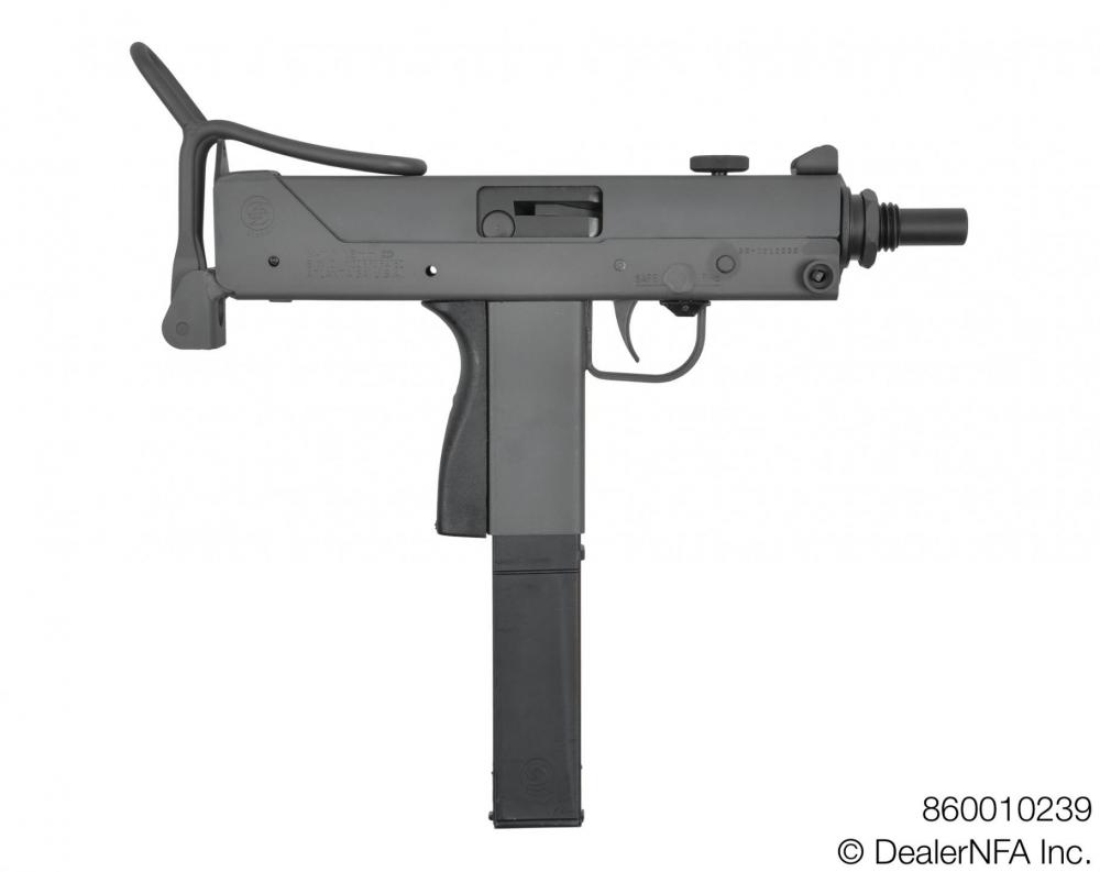 860010239_SWD_Daniel_Inc_M11 - 001@2x.jpg