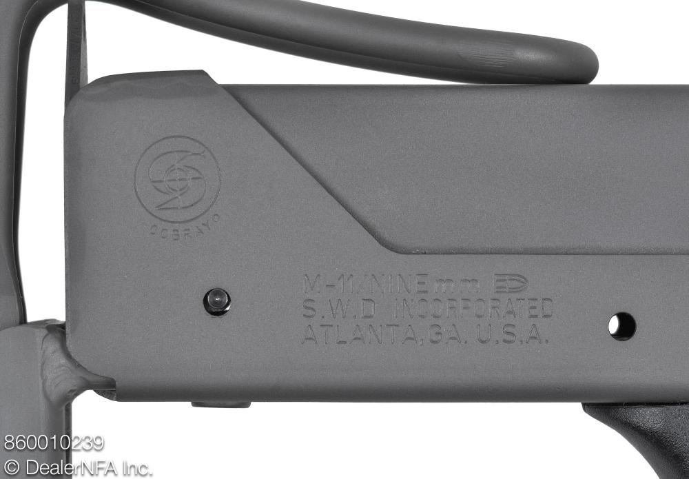 860010239_SWD_Daniel_Inc_M11 - 003@2x.jpg