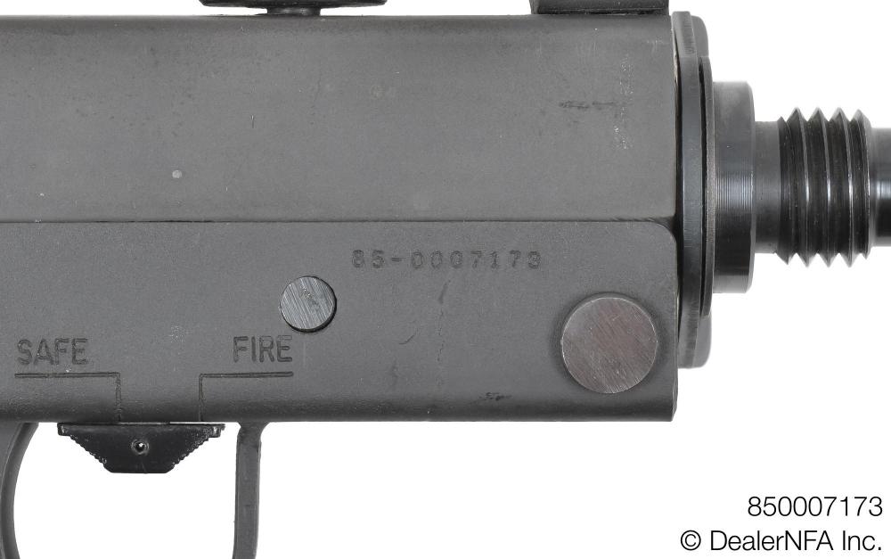 850007173_Daniel_SWD_M11 - 06@2x.jpg