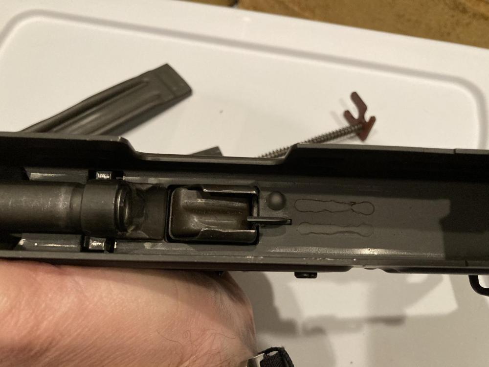 UZI 4.jpg
