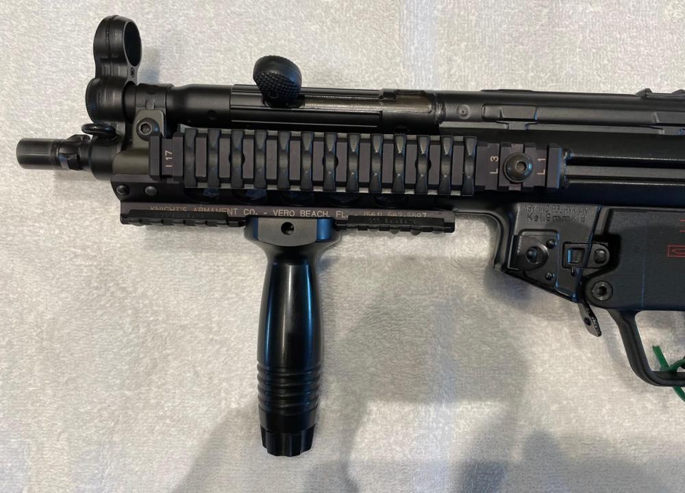 HK MP5 SBR FLEMING SEAR0172 (1).jpg
