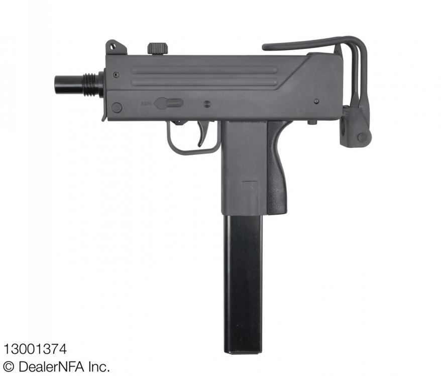 13001374_M10_45_CAL - 002@2x.jpg