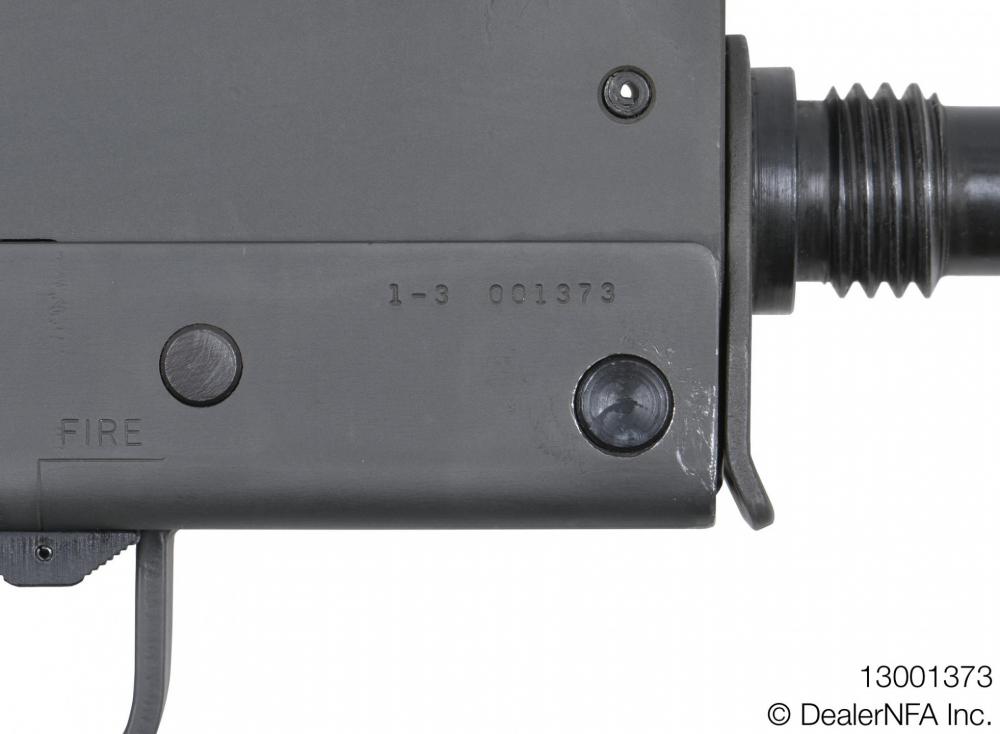 13001373_M10_45_CAL - 005@2x.jpg