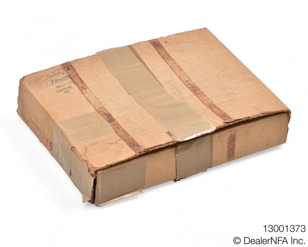 13001373_M10_45_CAL - 006@2x.jpg