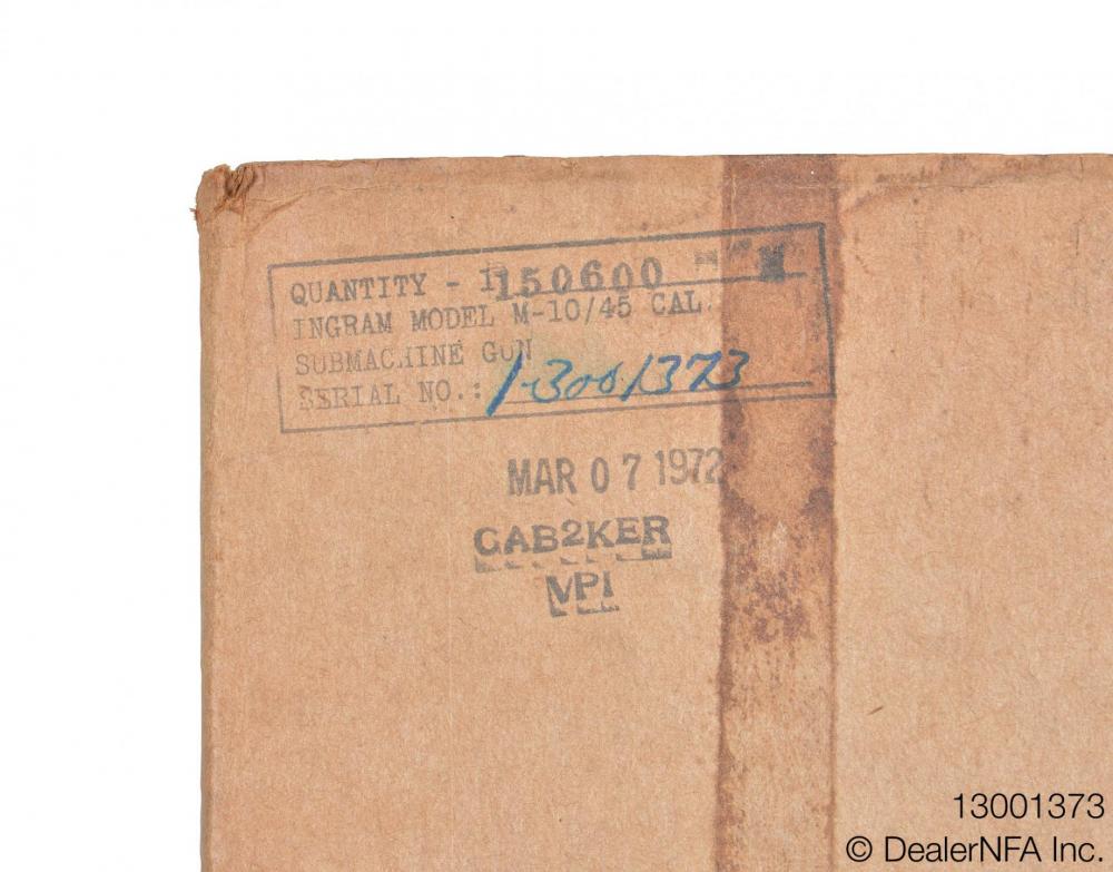 13001373_M10_45_CAL - 007@2x.jpg