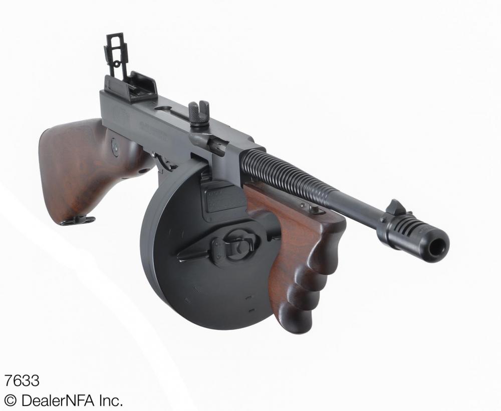 7633_Auto_Ordnance_Corp_1927_A1_Thompson - 004@2x.jpg