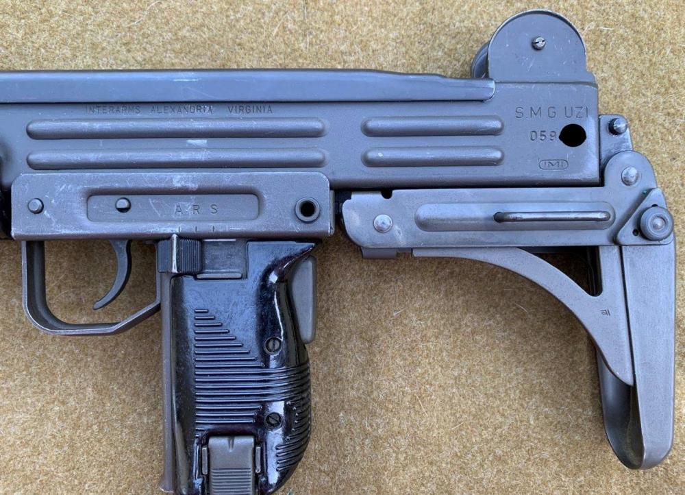 Uzi presample (2).jpg